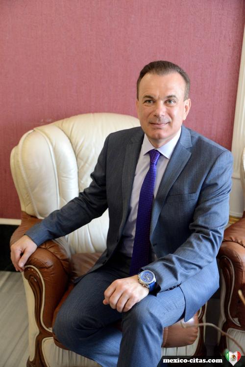 francog12 - date a Mexican, 100% free francog12