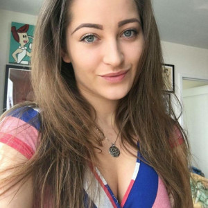Valentina - date a Mexican, 100% free Valentina