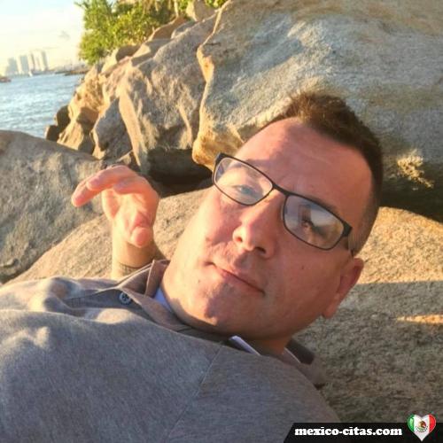 anthonychr - date a Mexican, 100% free anthonychr