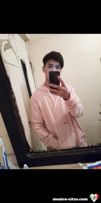 oswaldo572 - date a Mexican, 100% free oswaldo572