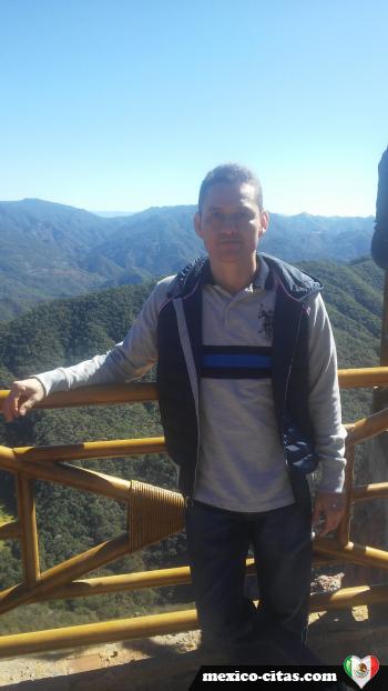 carloss2 - date a Mexican, 100% free carloss2